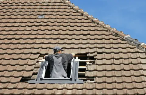 Pose de velux - Saint-Laurent-de-la-Prée